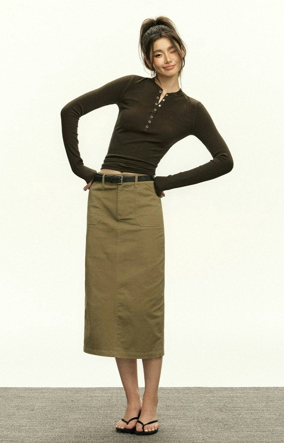 Ribbed Henley Crew Neck Crop Top