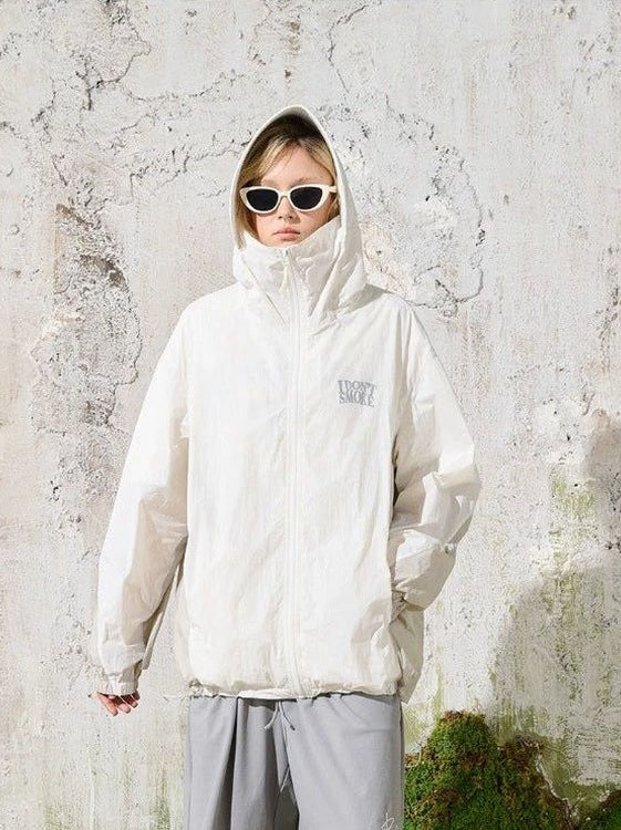 Versatile Hooded Windbreaker