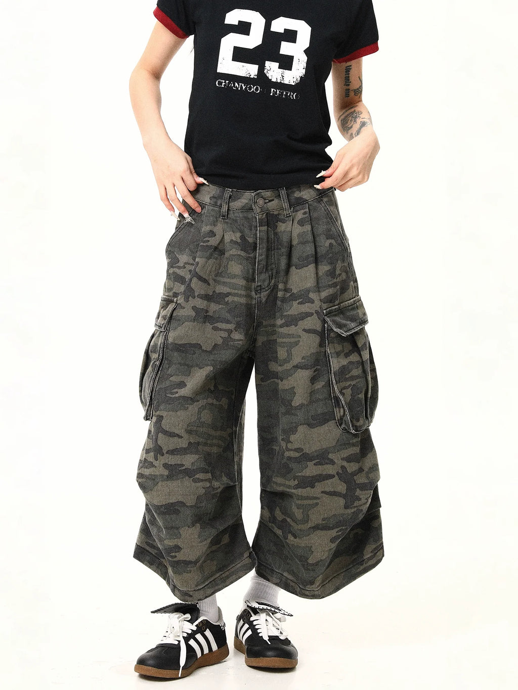 Baggy Camouflage Cargo Pants