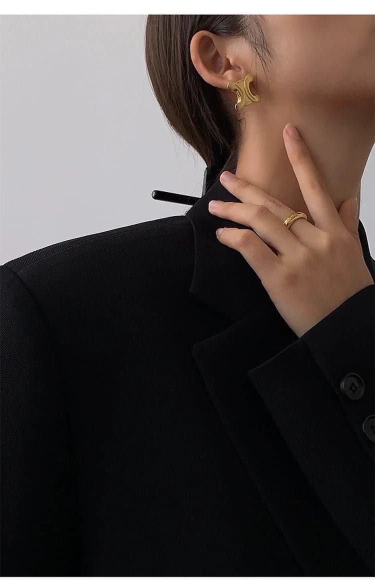 Neva Hu Black Oversized Korean-Style Blazer
