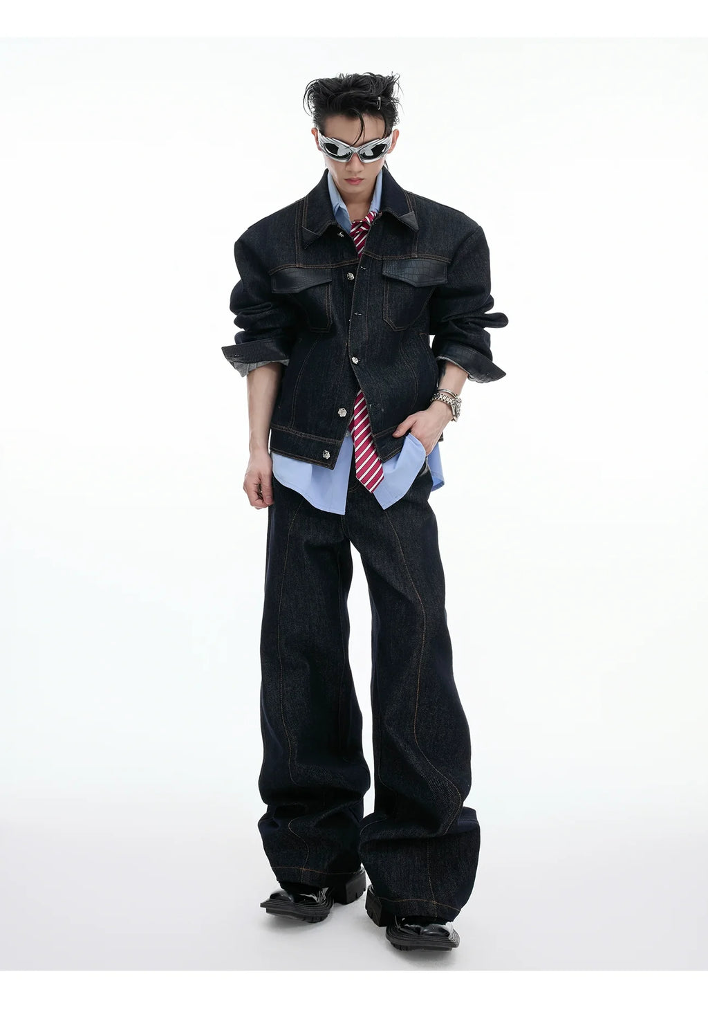 Oversized Dark Denim Jacket and Wide-Leg Jeans Setup