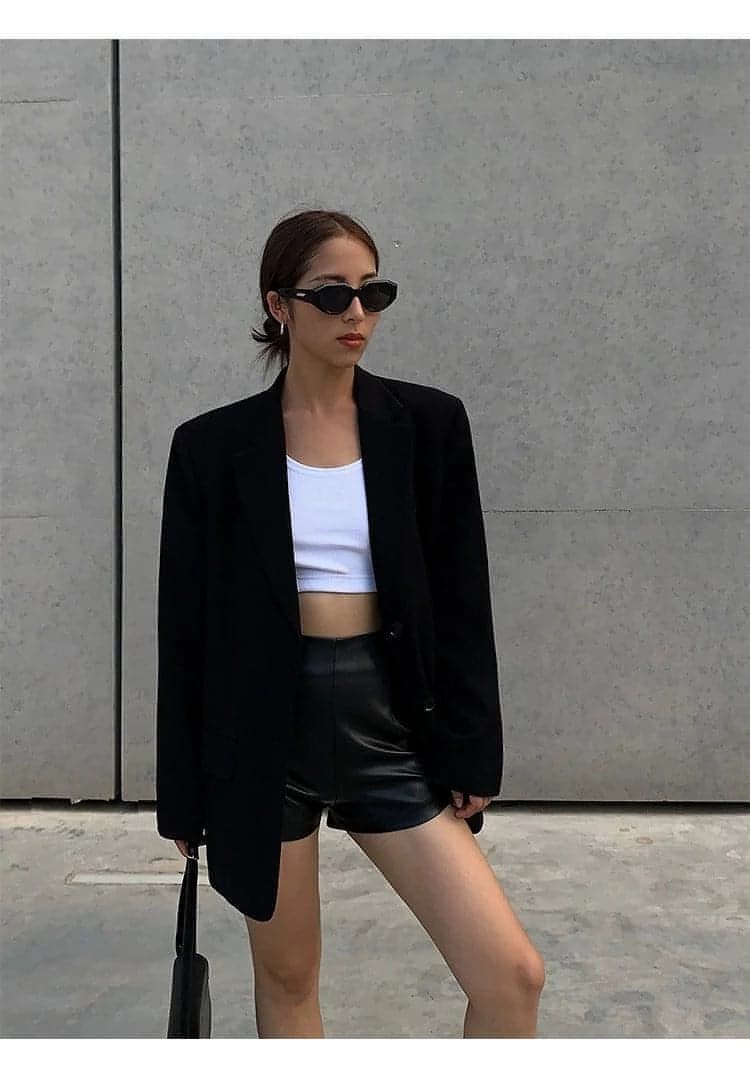 Neva Hu Black Oversized Korean-Style Blazer