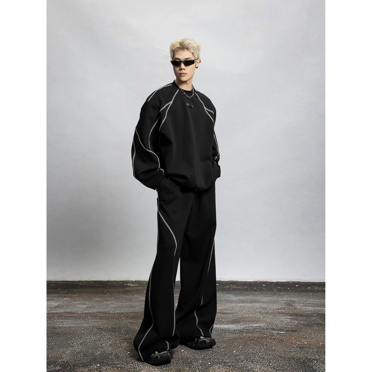 Oversized Contrast Stitch Sweatshirt