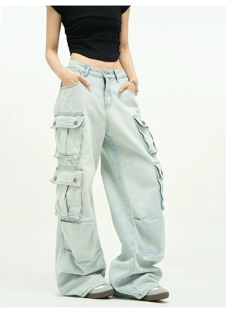 Light Wash Baggy Cargo Jeans with Multiple Flap Pockets