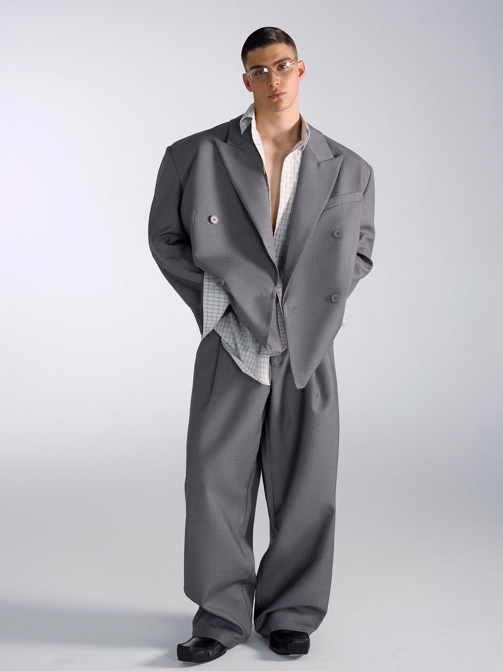 Oversized Modern Grey Jacket and Pants Setup