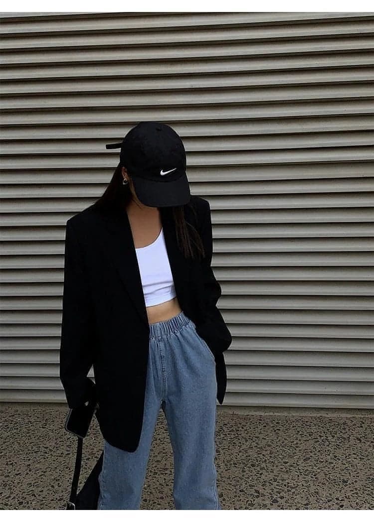 Neva Hu Black Oversized Korean-Style Blazer