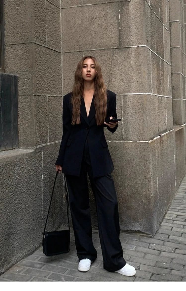 Black Designer Jacket: Slimming And Casual, Fall Collection