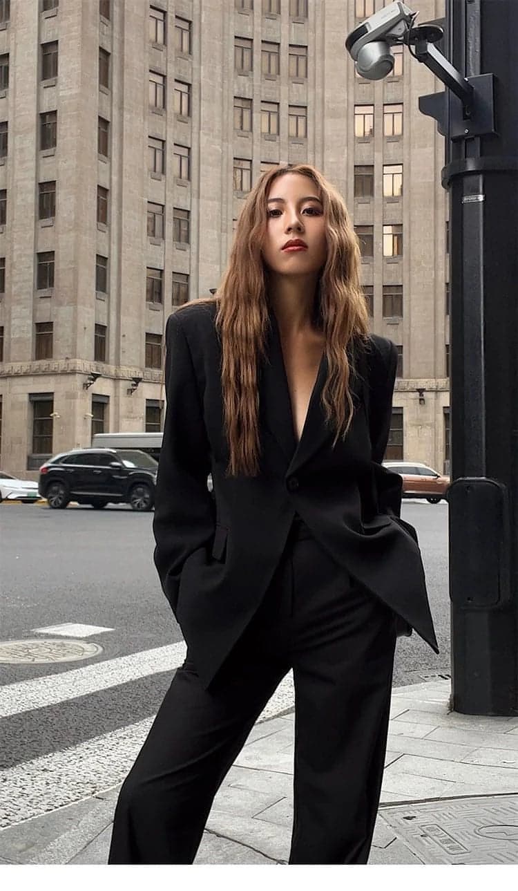 Black Designer Jacket: Slimming And Casual, Fall Collection