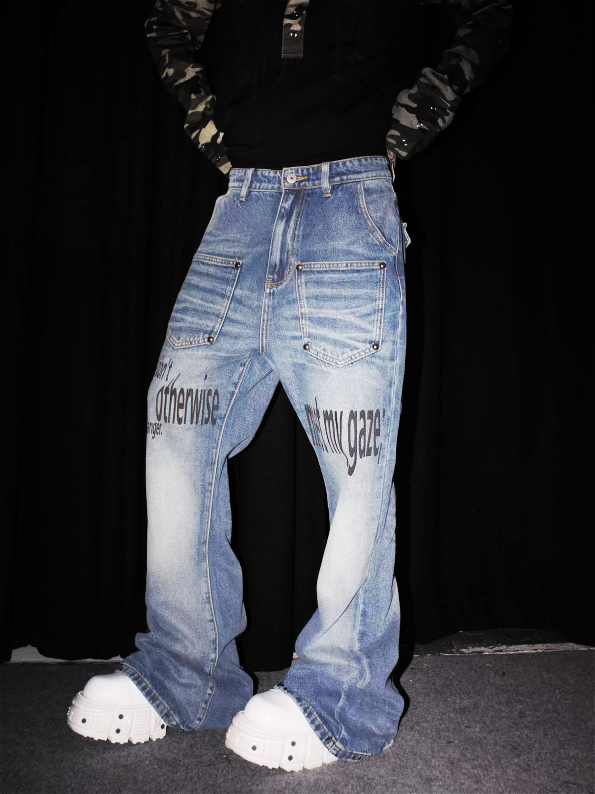 Gaze Trigger Slogan Flare Jeans