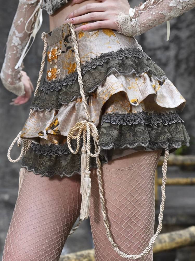 BLOOD SUPPLY Floral Lace Rope-Detail Lolita Mini Skirt