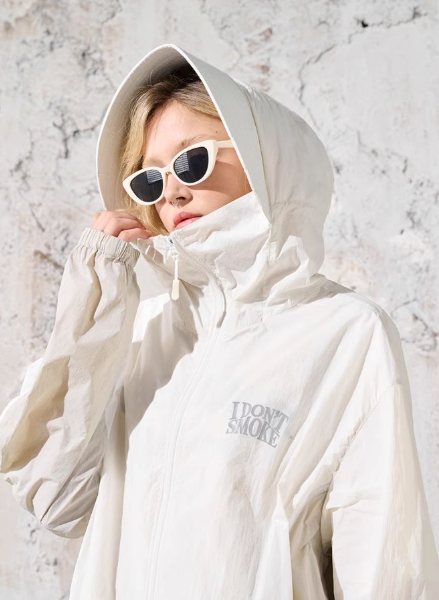 Versatile Hooded Windbreaker